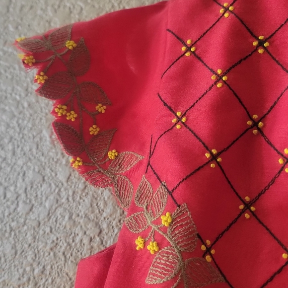 Bright red Chanderi cotton Sharara (Bell bottom) and top - Picture 5 of 6